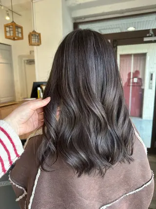 ミディアム カラー ブリーチカラー🫧 森　凪沙のヘアスタイル