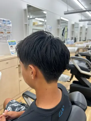 ミディアム メンズ トミオカ ⸌⍤⃝⸍のヘアスタイル