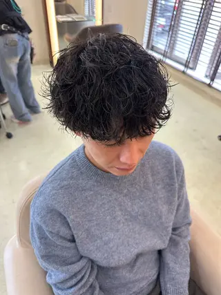 ショート パーマ メンズ 三宅 壱輝のヘアスタイル
