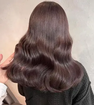 セミロング 橘　愛佳/暖色系 レイヤーカットのヘアスタイル