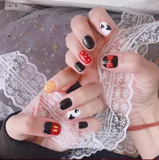 ネイル エ イのネイルデザイン