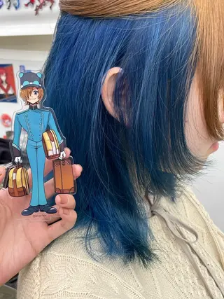 セミロング カラー インナーカラー 推し ブリーチ  髪質改善のヘアスタイル