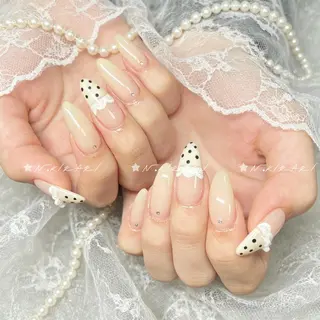 ネイル nana 🤍のネイルデザイン