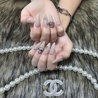 ネイル Doris Nail Salonのネイルデザイン