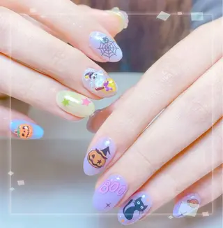 ネイル AngelChris ビューティーサロンのネイルデザイン