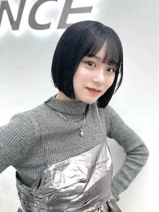 ショート カラー ヘアアレンジ 縮毛矯正🤍 ボブ/ HIKARIのヘアスタイル