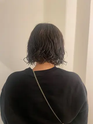 ミディアム カラー 渋谷 留菜のヘアスタイル