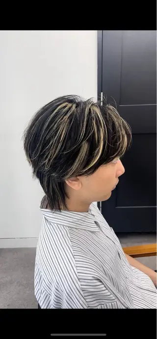 カラー 中嶋 優海のヘアスタイル