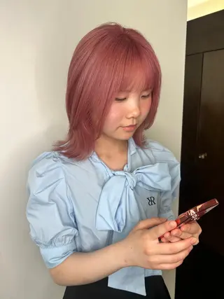 ミディアム 桝田 友美のヘアスタイル
