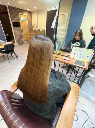 ロング ✨髪質改善カラー✨ ストレート☔脇田のヘアスタイル