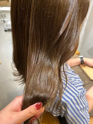 カラー 艶髪/韓国風🤍🖤 小林実央のヘアスタイル
