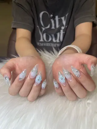 ネイル NiJi Nailsのネイルデザイン
