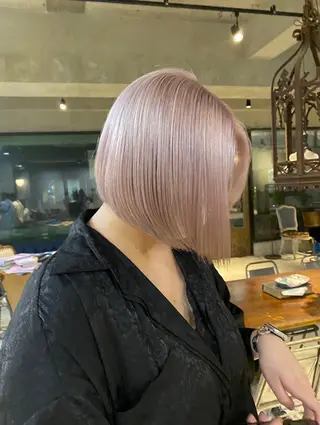 ショート カラー 派手髪/ハイトーン RIN🩵ྀིのヘアスタイル