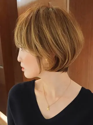 ショート 中高下 由真のヘアスタイル