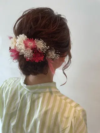 ミディアム ヘアアレンジ 鴫原 亜弥のヘアスタイル