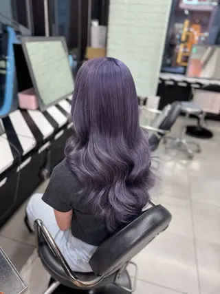 ロング カラー 🇰🇷韓国風ハイ トーンKANA🖤のヘアスタイル