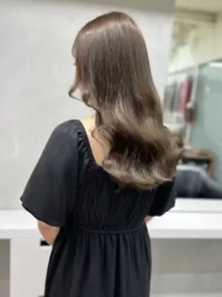 セミロング ｳｲｷ|羽エクステ |シールエクステのヘアスタイル