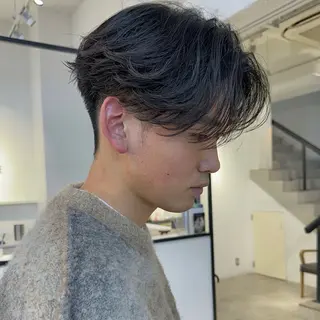 メンズ センターパート/カラ ーメッシュ📍ユリのヘアスタイル