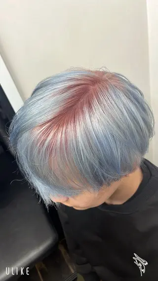 ショート カラー Yurina ブリーチ特化のヘアスタイル