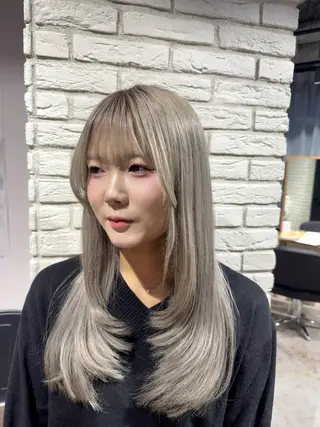 ロング LUPI harukaのヘアスタイル