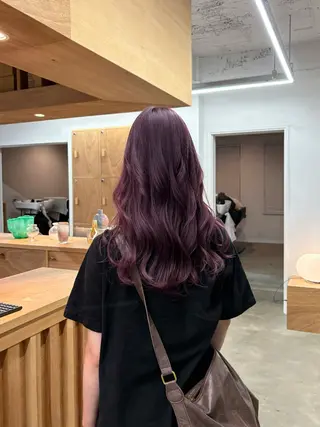 カラー 吉野 新菜のヘアスタイル