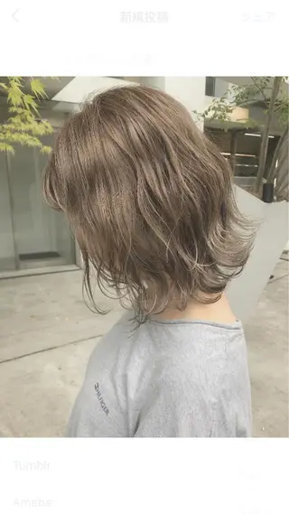 ミディアム カラー ハイトーンボブ 前田 表参道　グレージュのヘアスタイル