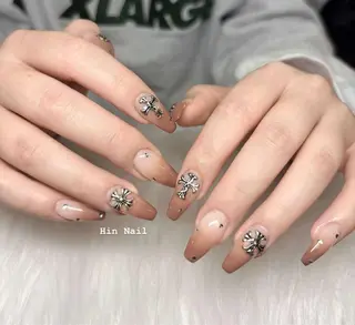ネイル HIN NAILのネイルデザイン