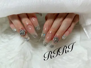 ネイル riri オーナーのネイルデザイン