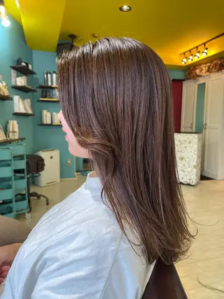 ロング 末石 智のヘアスタイル