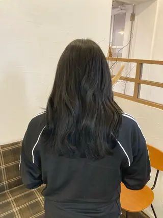 ロング カラー 靏 美咲のヘアスタイル