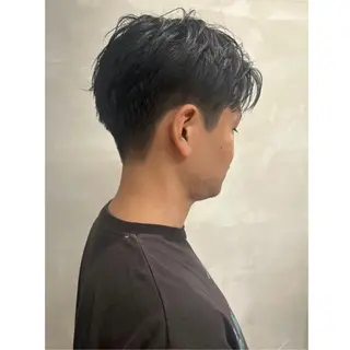 メンズ カエデ🐬 カットカラーモデルのヘアスタイル