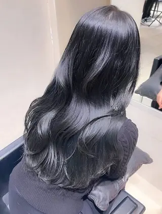 ロング 琥珀🐯 似合わせカラーのヘアスタイル
