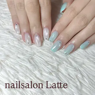 ネイル Nailsalon Latteのネイルデザイン