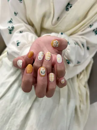 ショート オオタケ レイナのネイルデザイン