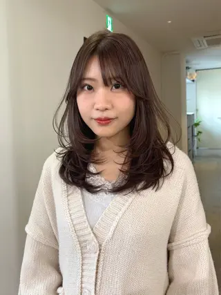 セミロング カラー mizuki/ピンク ベージュ.レイヤーのヘアスタイル