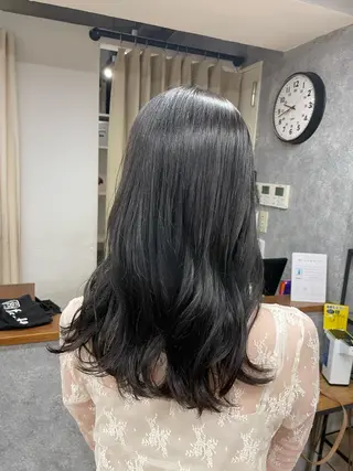 セミロング 🌷久保田 優🌷のヘアスタイル