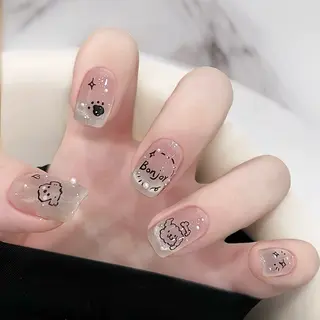 ネイル Blingg NailStudioのネイルデザイン