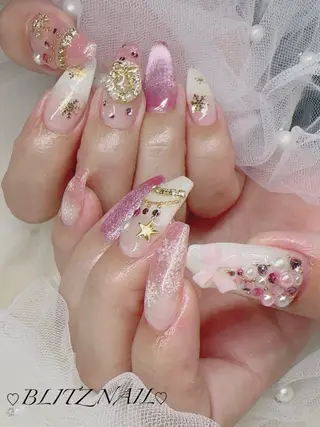 ネイル BLITZ Nail 岩田💅🏻✨のネイルデザイン