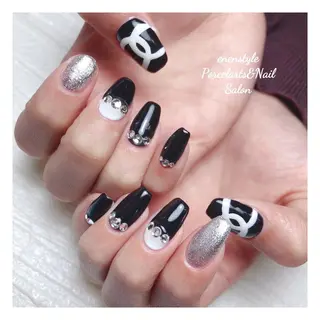 ミディアム ネイル 🐾enen style 🐾のネイルデザイン