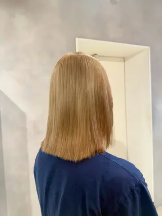 ショート カラー ハイトーン/うる艶 🤍カラー Mioのヘアスタイル