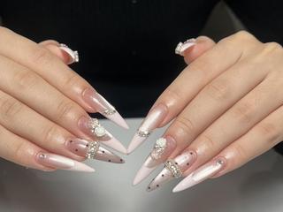 ネイル Yuu🎀 Belle Nailのネイルデザイン