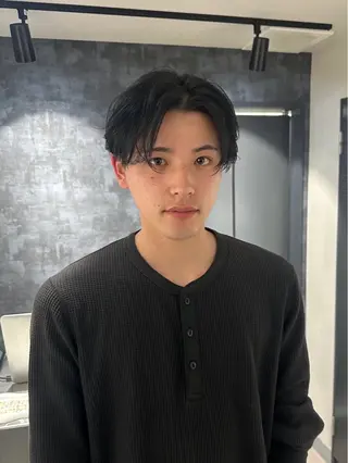 ミディアム カラー メンズ 💈原宿指名No.1 センターパート💈のヘアスタイル