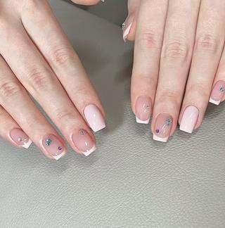 ネイル エリ🫧 nail池袋東口のネイルデザイン