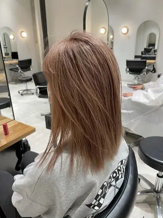 ミディアム 色落ちまでキレイに！ ！女性サロンのヘアスタイル