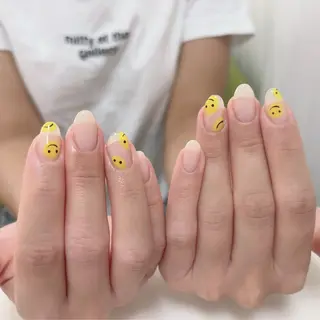 ネイル mano nella manoのネイルデザイン