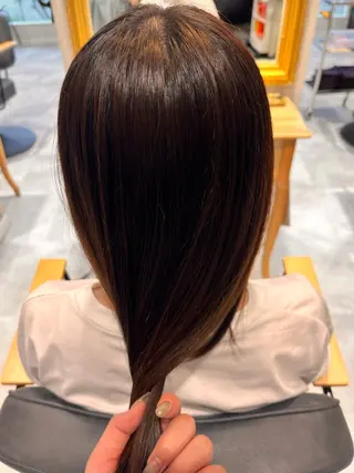 ロング カラー 吉水 果穂のヘアスタイル
