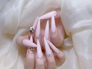 ネイル Lucky Nail Salonのネイルデザイン