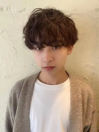 パーマ メンズ 優菜🎀メンズパーマ /ハイトーンカラーのヘアスタイル