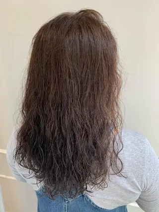 ロング カラー パーマ 🦖鶴岡 香純🦖のヘアスタイル