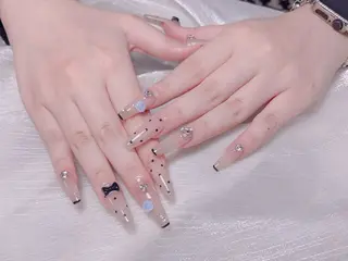 ネイル KARI ネイルサロンのネイルデザイン
